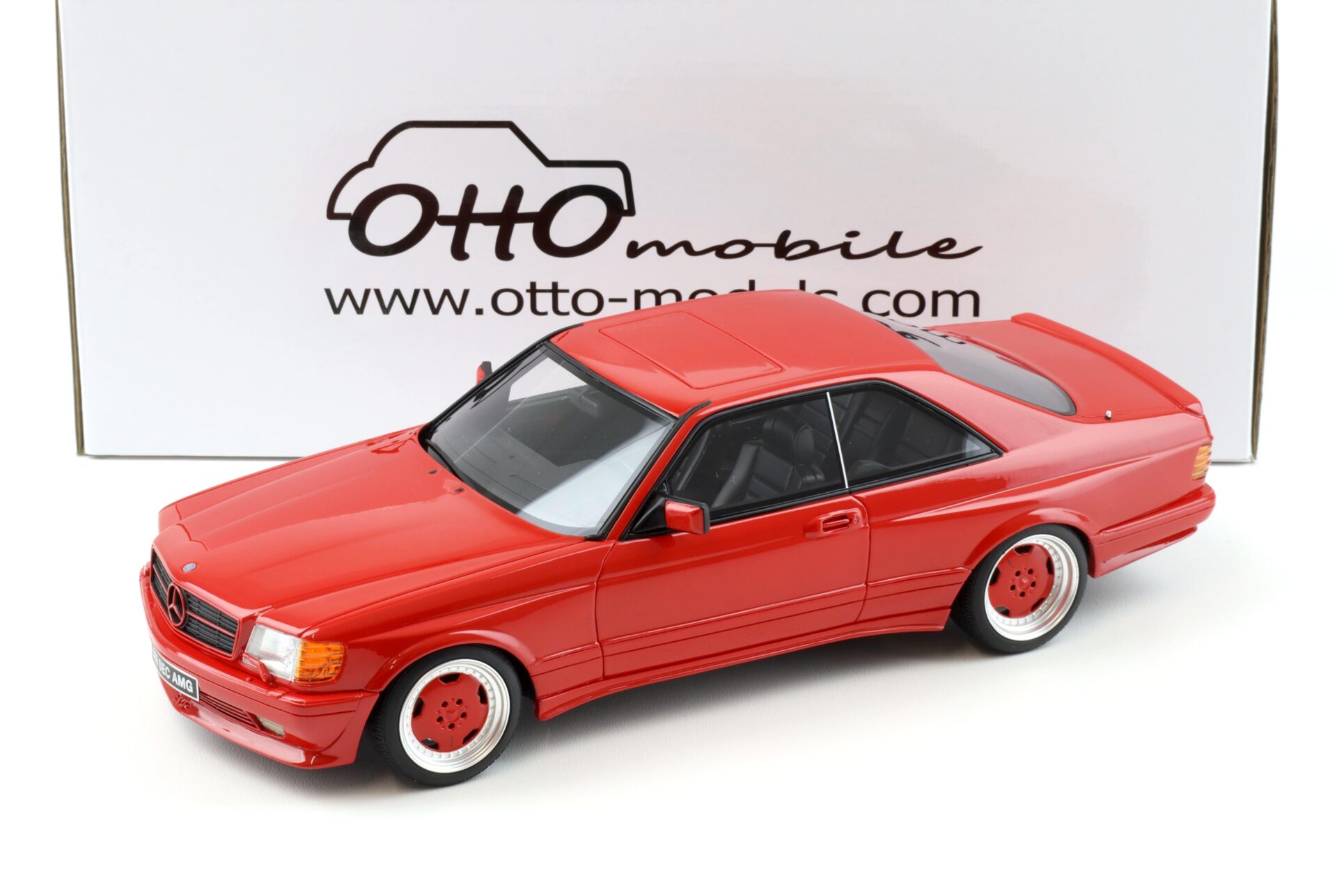 1:18 OTTO mobile OT995 Mercedes 560SEC AMG W126 Coupe Wide Body 1986 red