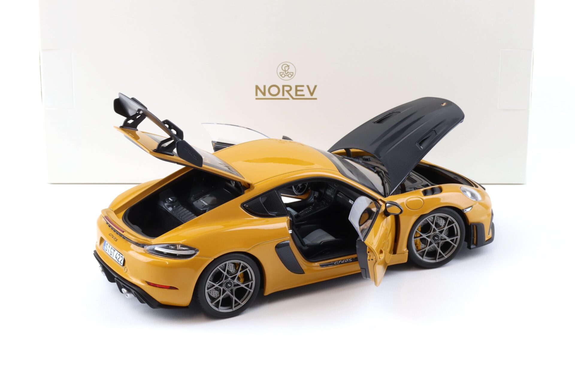 1:18 Norev Porsche Cayman GT4 RS Weissach Package 2023 Bahama yellow