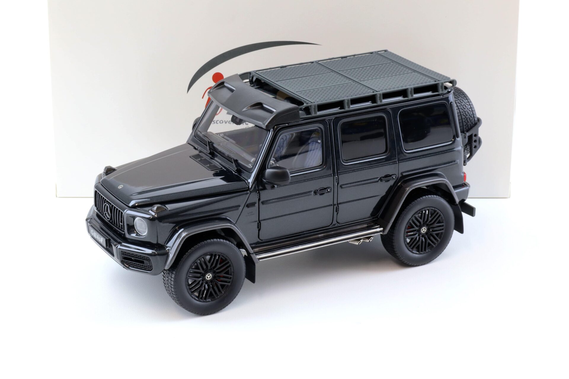 ID 101498 orig.jpg 1:18 iScale Mercedes G63 AMG (W463) 4x4 magnetit black metallic 2022