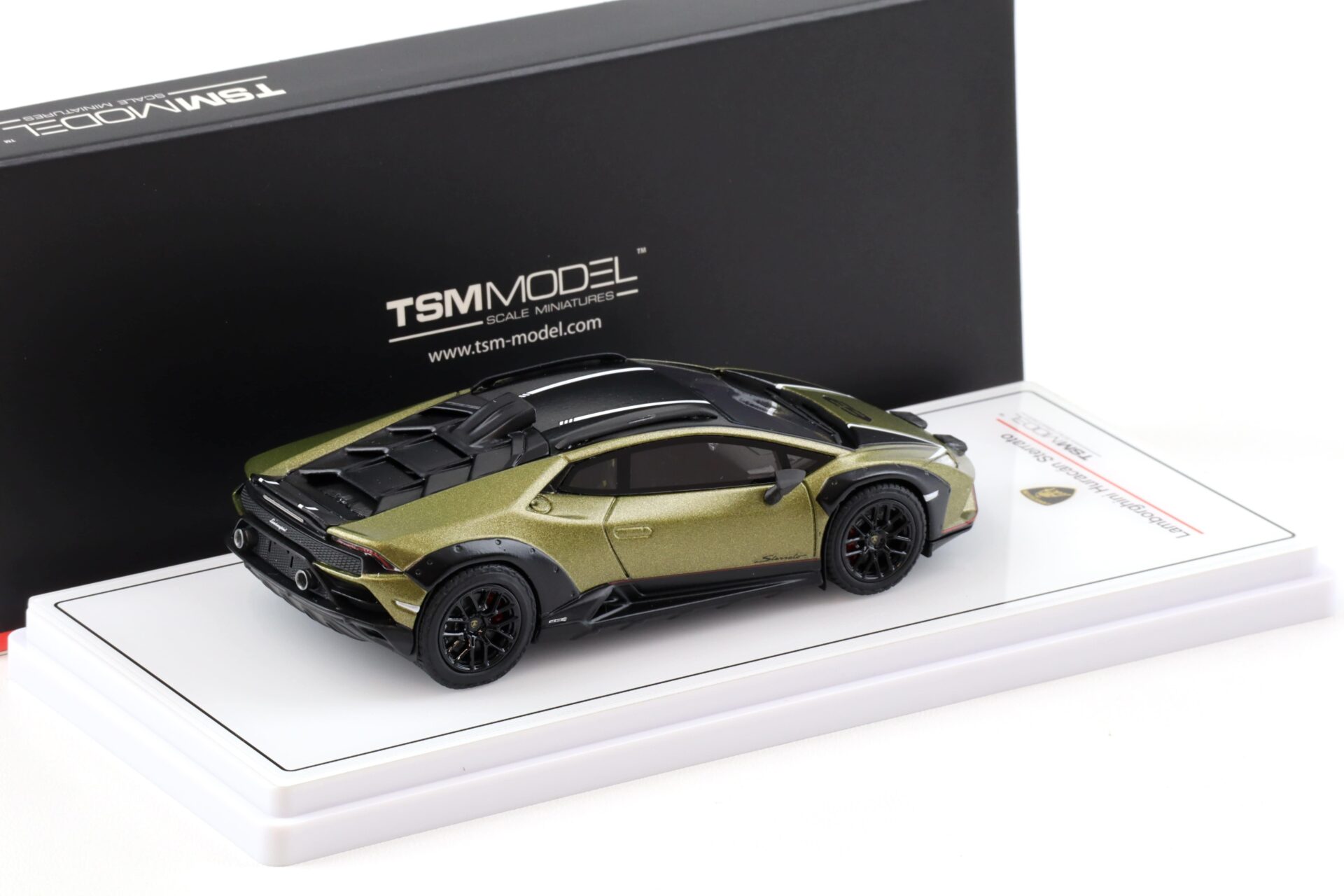 1:43 TSM Model Lamborghini Huracan Sterrato 2022 Verde Gea matt TSM430833