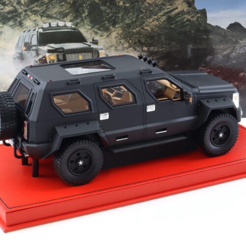 1:18 Original Resin G-Patton George Patton Panzer-SUV matt black with display