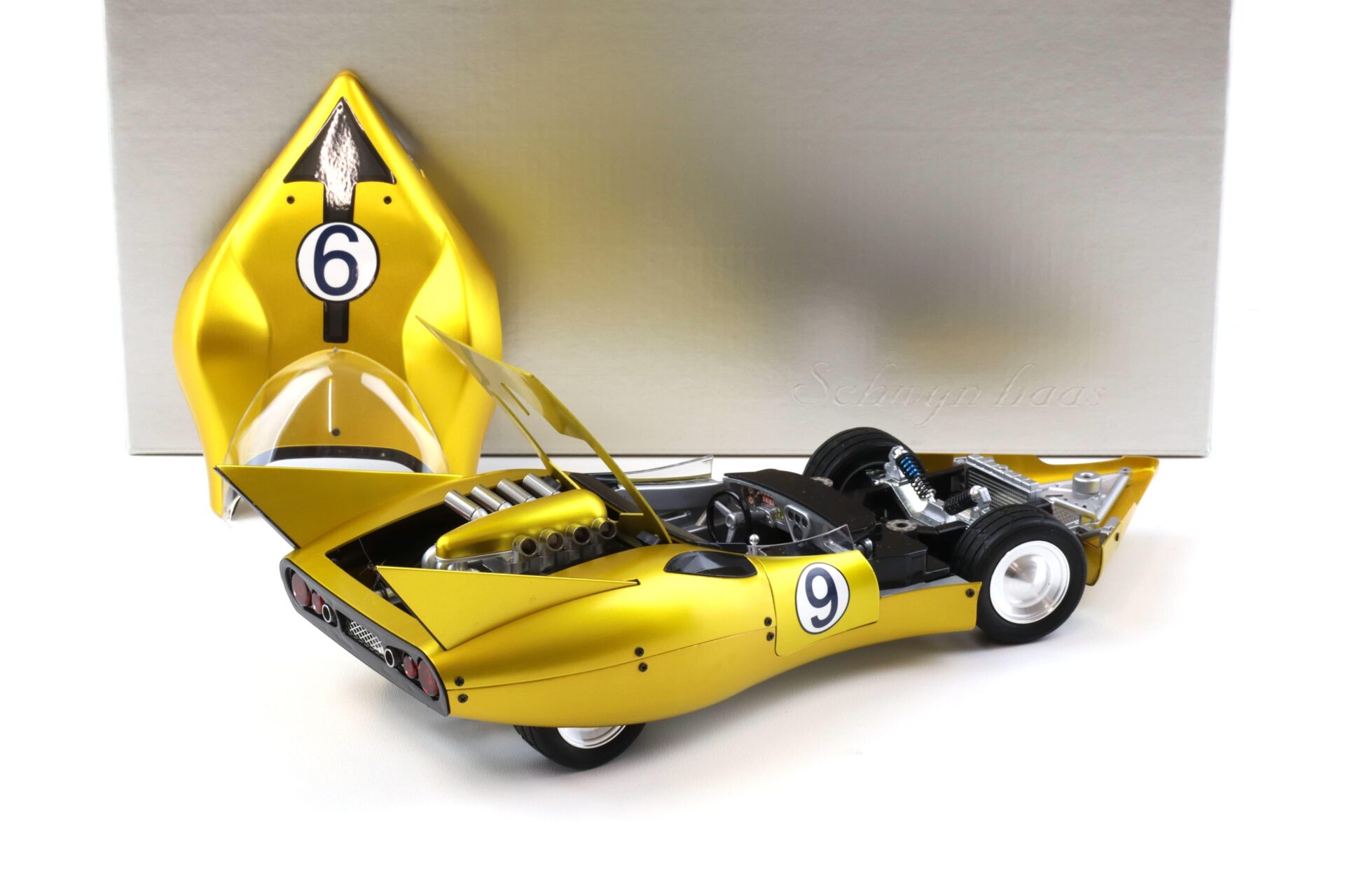 1:18 Schwyn Haas Aluminium Body Hamilton Speed Racer Shooting Star gold