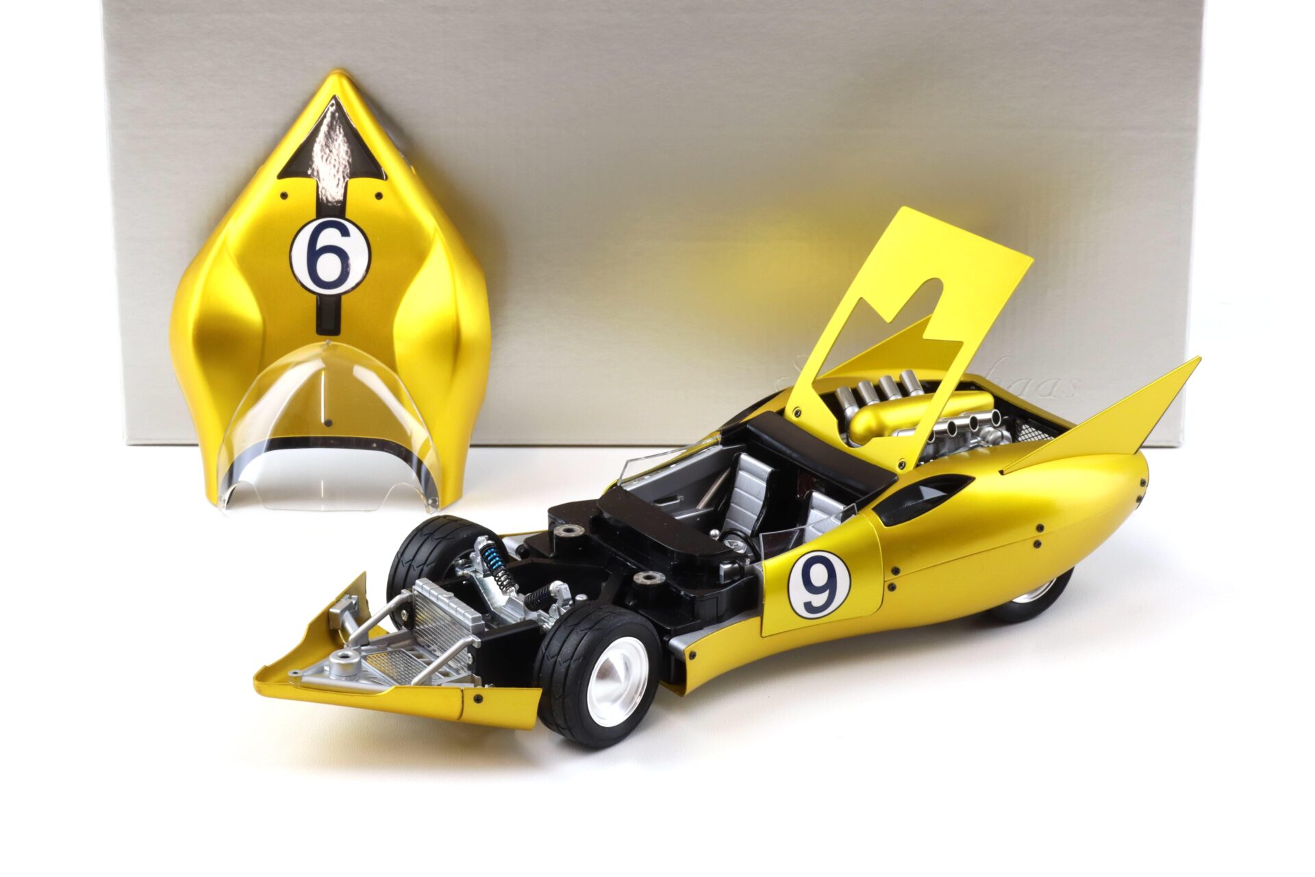 1:18 Schwyn Haas Aluminium Body Hamilton Speed Racer Shooting Star gold