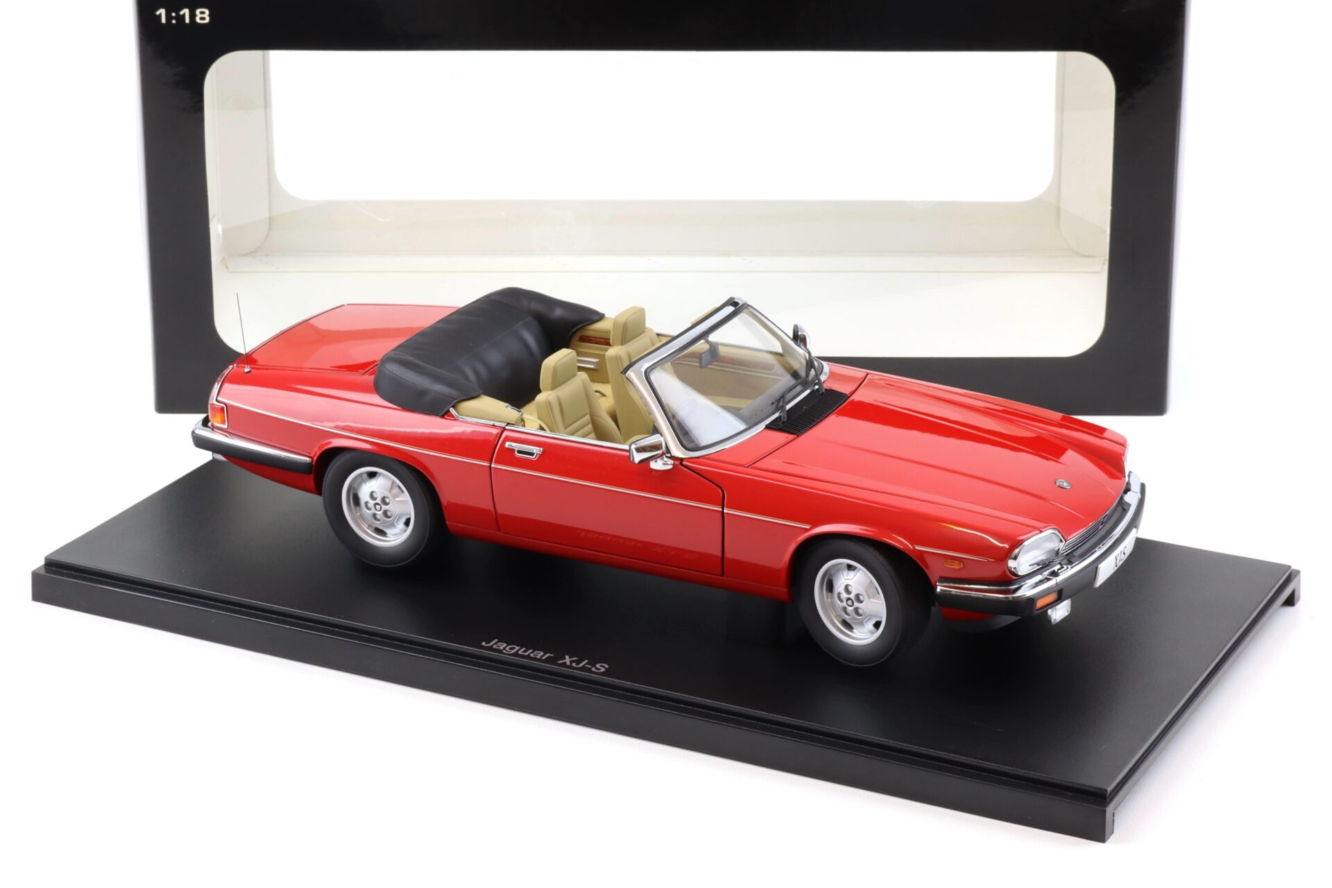 1:18 AUTOart Jaguar XJ-S V12 Convertible red 73572