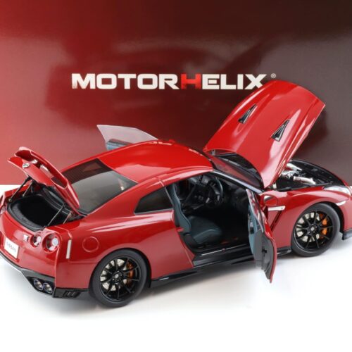 1:18 Motorhelix Nissan GT-R R35 Track Edition by NISMO 2020 Vibrant red M83511