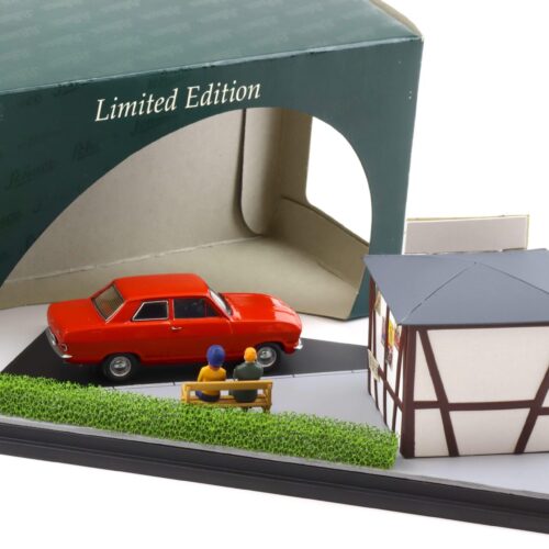 1:43 Schuco Diorama Zeitungs-Kiosk Opel Kadett B red 02945