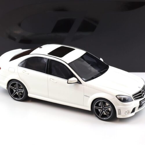 1:18 GT Spirit GT928 Mercedes C63 AMG W204 Limousine Diamond white 2007