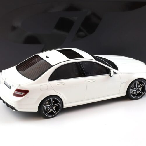 1:18 GT Spirit GT928 Mercedes C63 AMG W204 Limousine Diamond white 2007