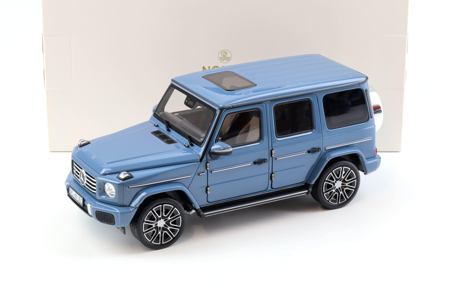 1:18 Norev Mercedes G-Klasse G-Class G500 N465 Vintage blue 2024