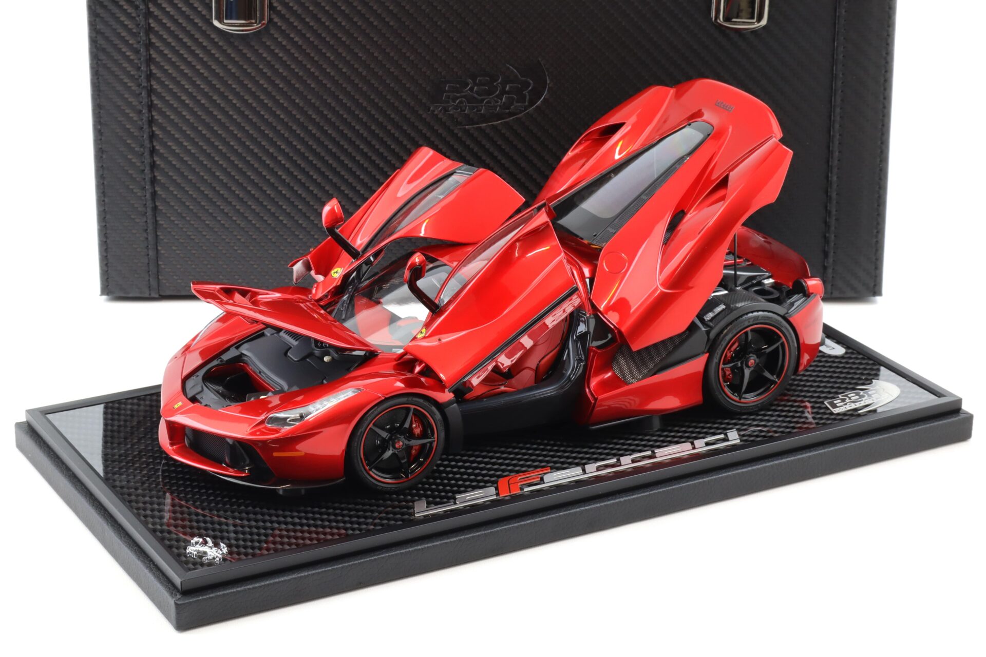 ID_103645_orig-2.jpg 1:18 BBR Ferrari LaFerrari Rosso Fuoco One off Special L.Hamilton Special Pack - Limited 20 pcs.