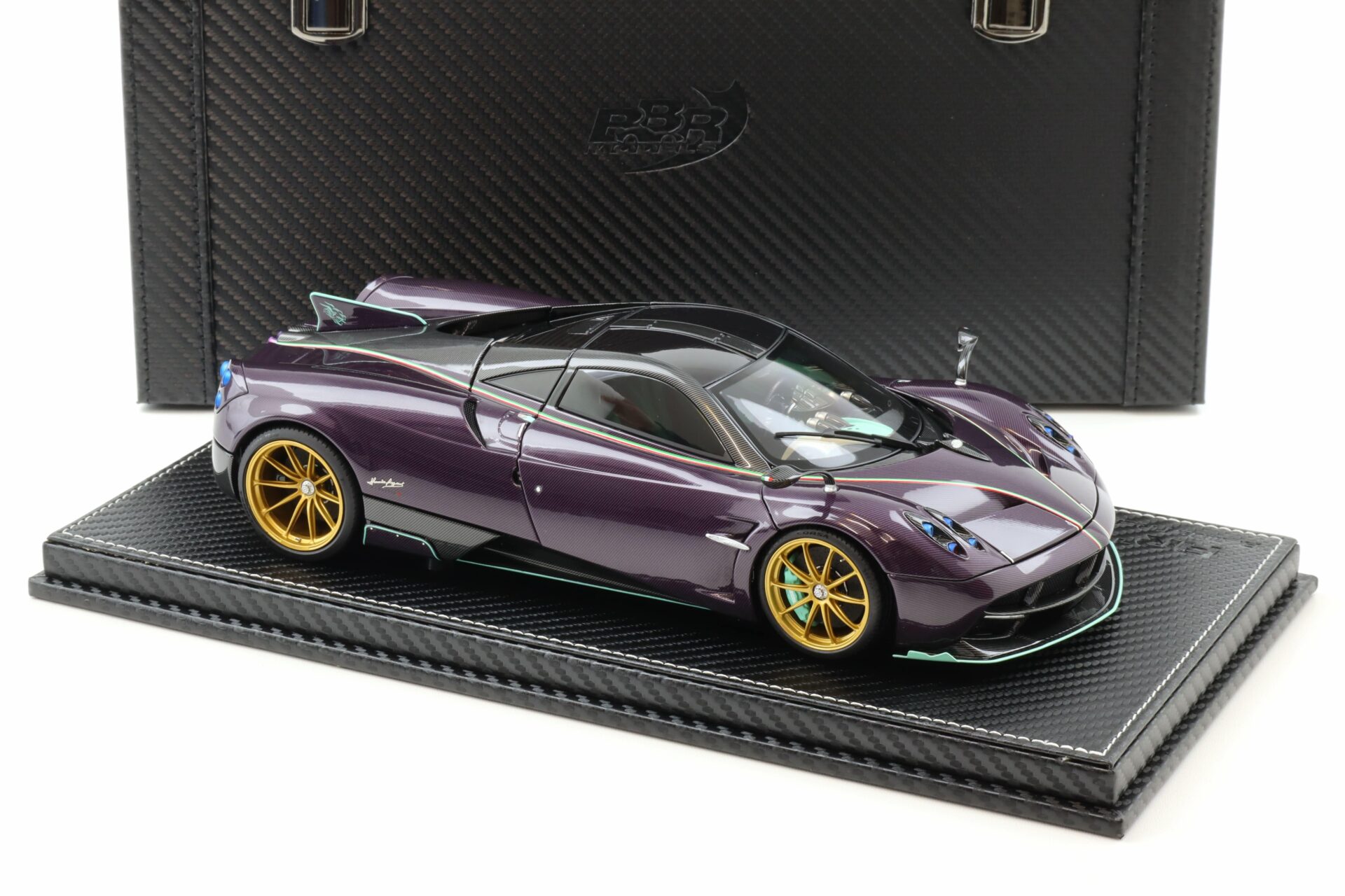1:18 BBR Almost Real Pagani Huayra Dinastia Yazi purple Carbon/ turquoise Special Pack