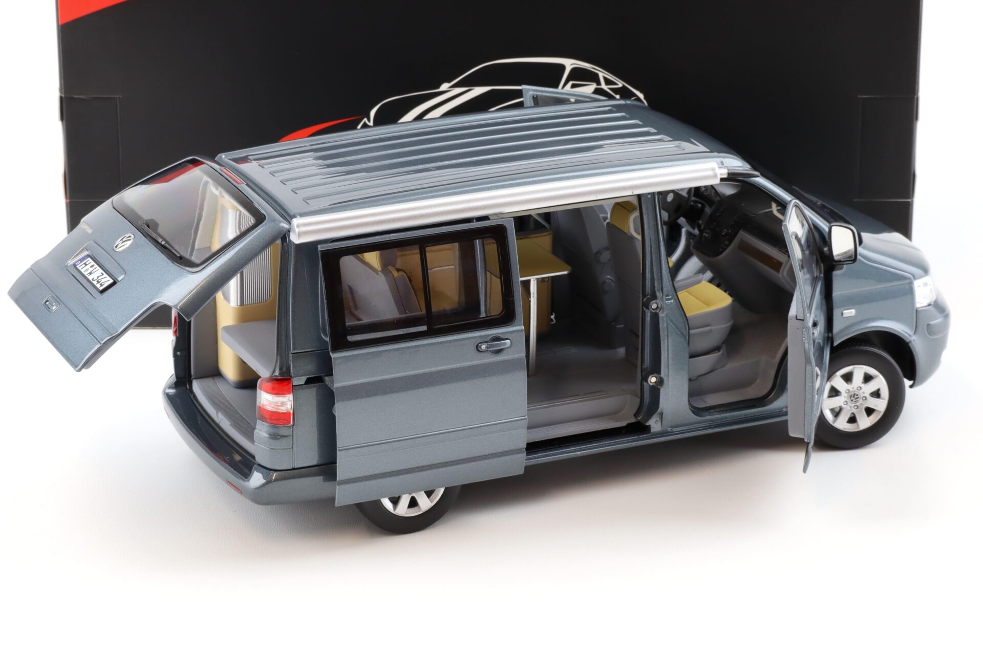 PREORDER 1:18 Norev VW T5 California 2003 Off-Road grey metallic - Limited 1000 pcs.