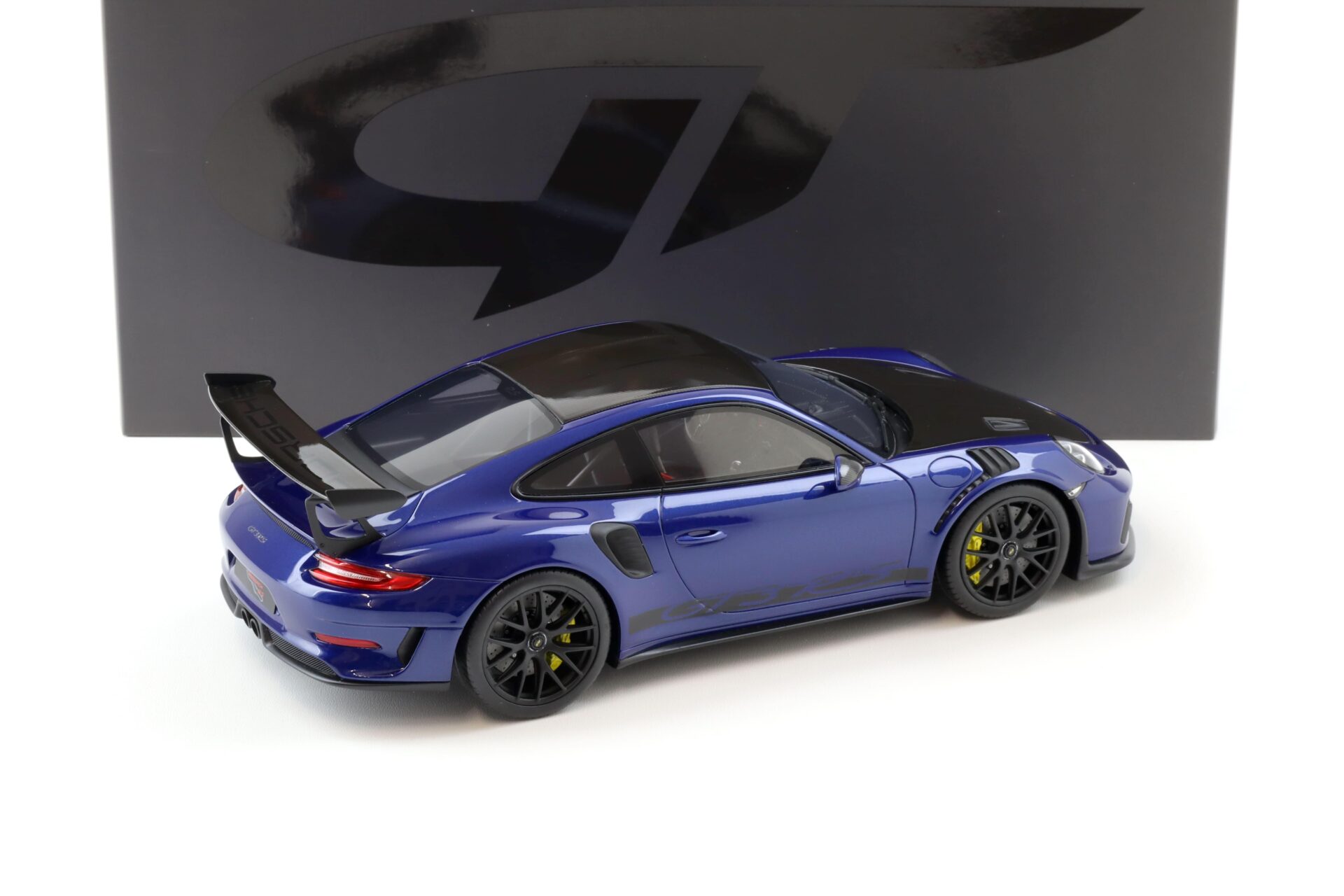 1:18 GT Spirit GT526 Porsche 911 991.2 GT3 RS Weissach Package San Marino blue 2018