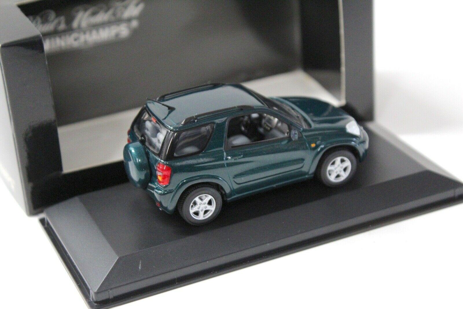 1:43 Minichamps Toyota RAV4 Oasis green 2000