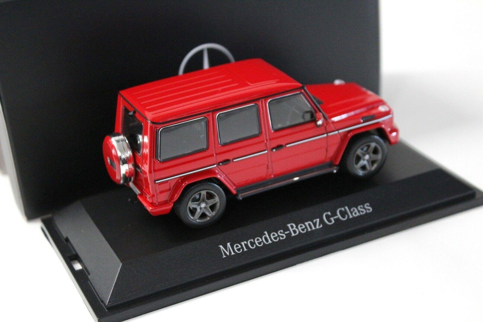 1:43 Norev Mercedes G-Klasse W463 Feueropal red DEALER VERSION
