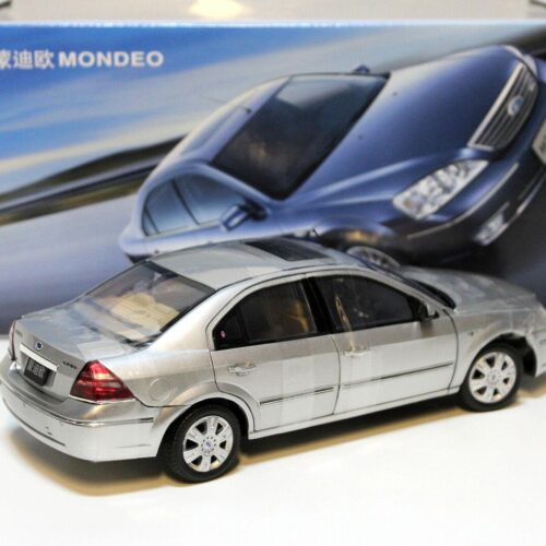 1:18 CHANGAN Ford Mondeo Sedan 2004 silver DEALER VERSION