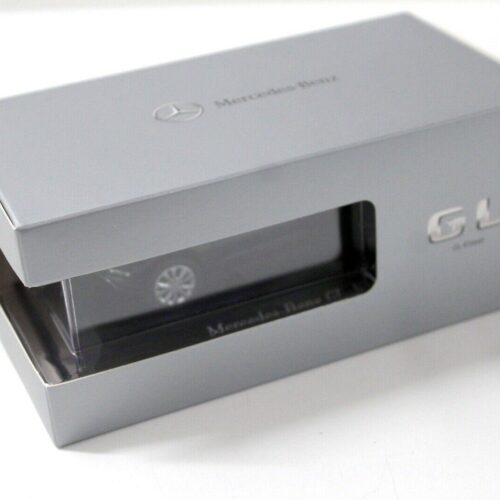 1:43 Norev Mercedes GL-Klasse X166 dark blue DEALER VERSION