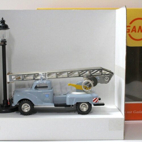 GAMA 70007 Replica Blechmodell Leiterwagen mit Laterne grey