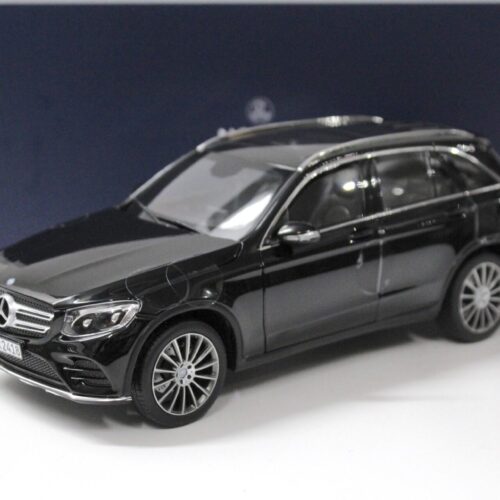 1:18 Norev Mercedes GLC SUV 2015 black