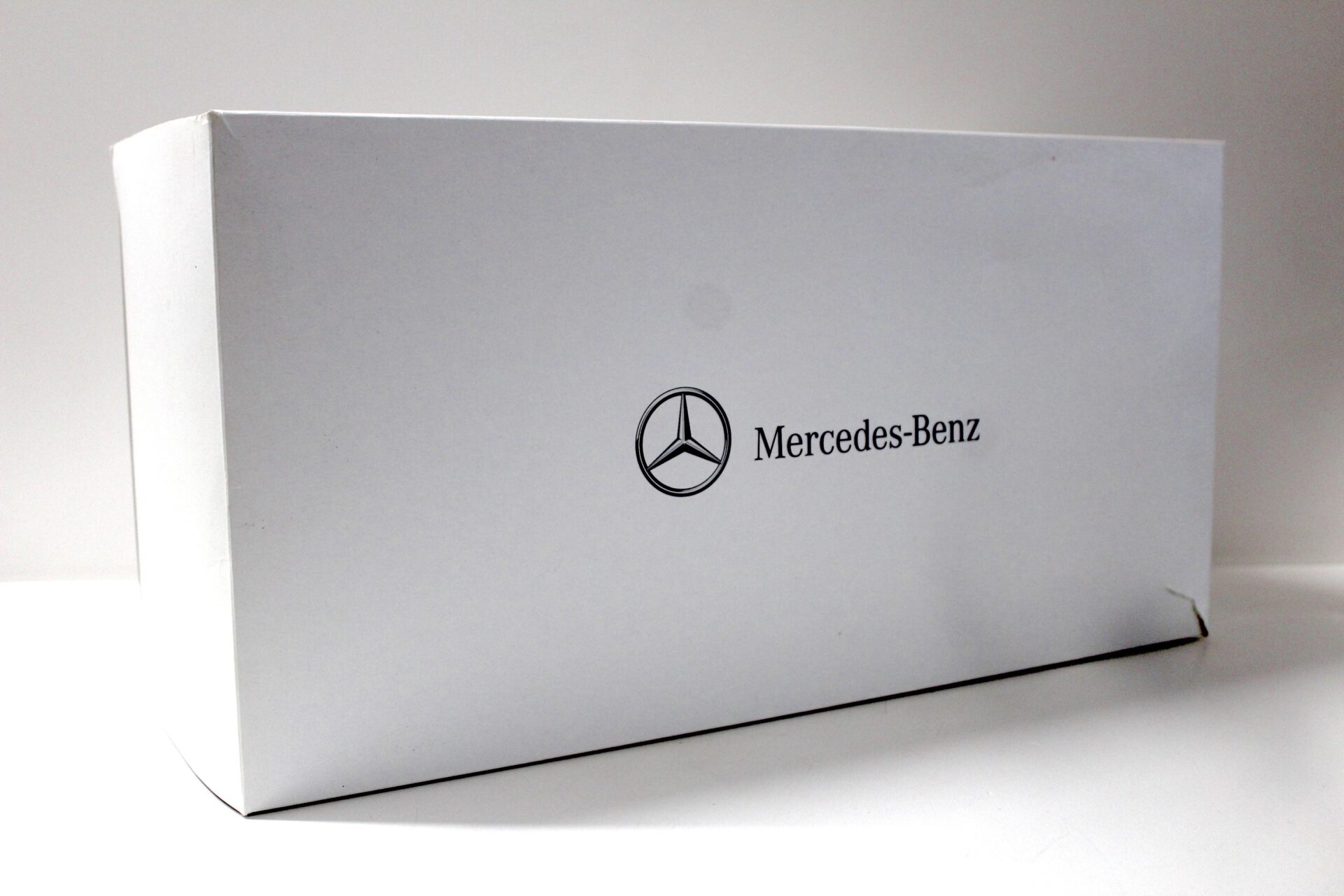 1:12 Premium ClassiXXs Mercedes SLS AMG Roadster Sepang brown DEALER VERSION