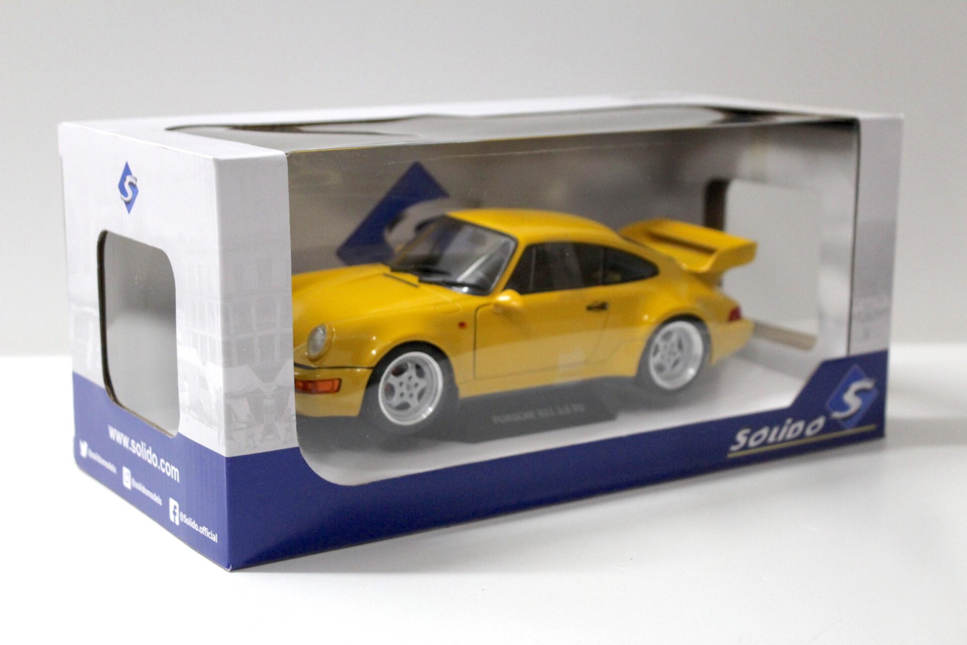 1:18 Solido Porsche 911 (964) Carrera RS 3.8 Coupe yellow 1990