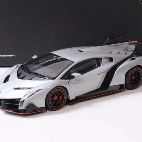 1:18 AUTOart Lamborghini Veneno 2013 grey metallic