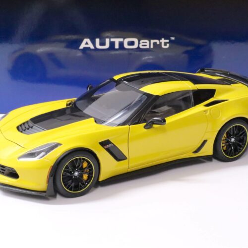 1:18 AUTOart Chevrolet Corvette C7 Z06 C7R Edition Corvette Racing yellow