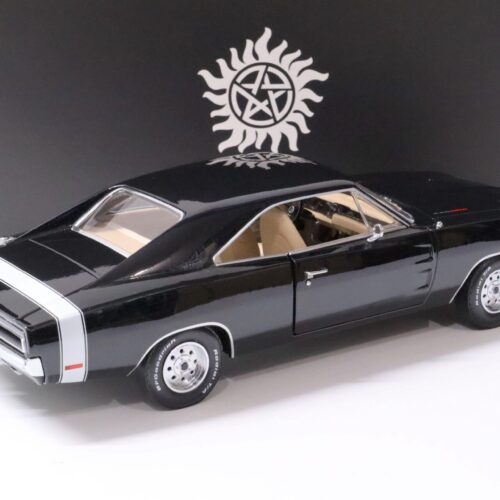 1:18 Greenlight 1970 Dodge Charger Coupe SUPERNATURAL black