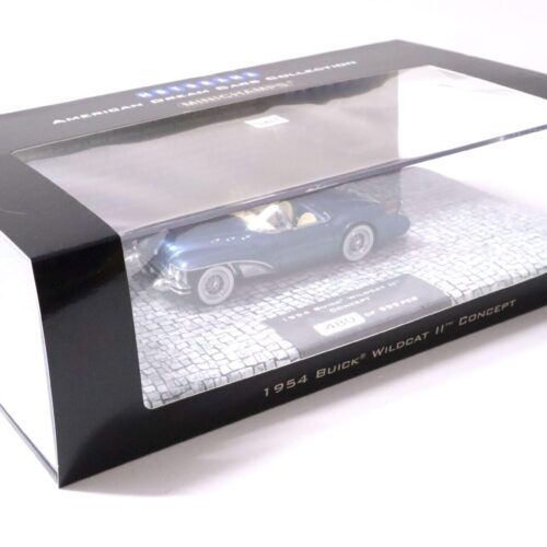 1:43 Minichamps 1954 Buick Wildcat II Concept Car blue metallic