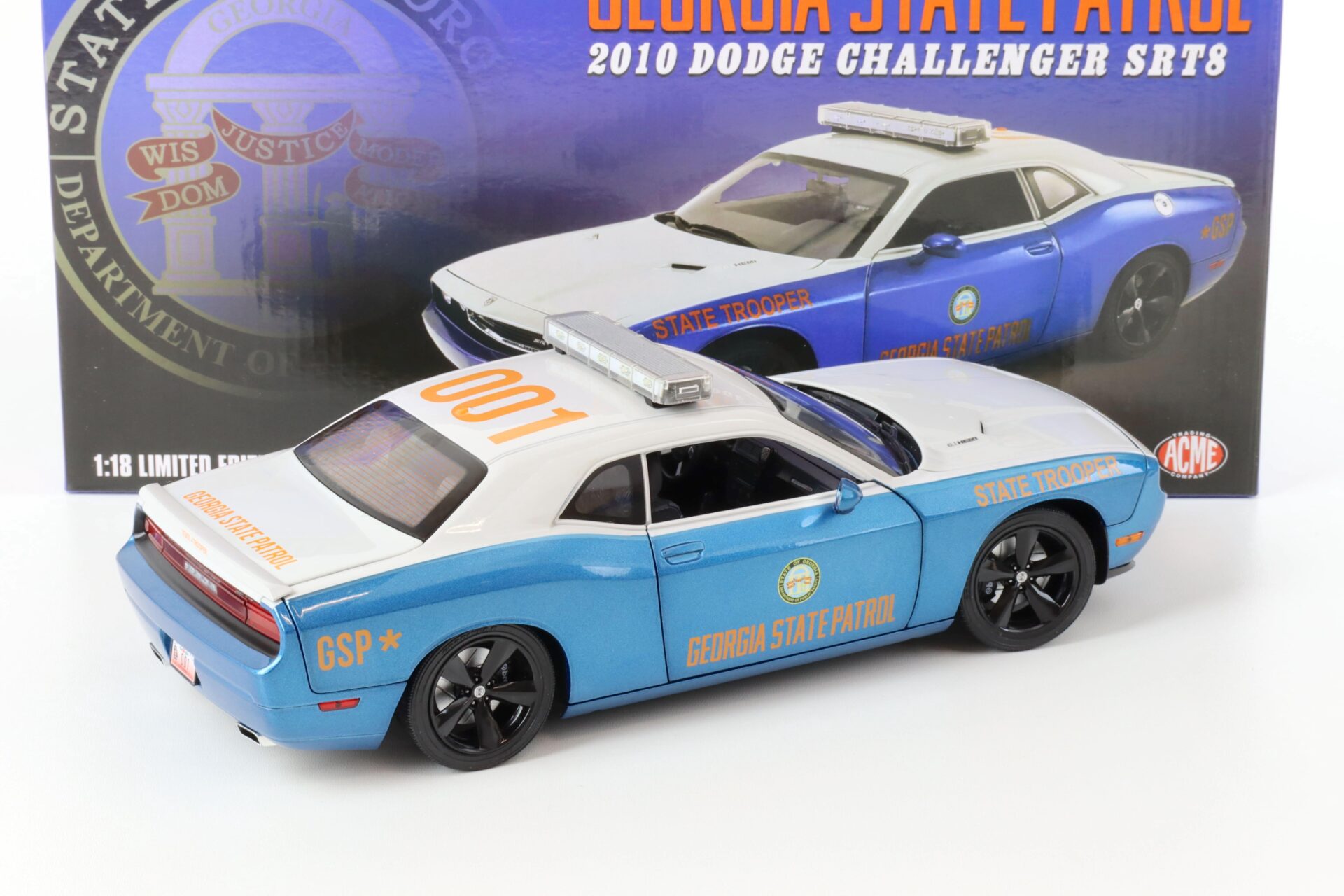 1:18 ACME 2010 Dodge Challenger SRT8 Georgia State Police with LED light Bar