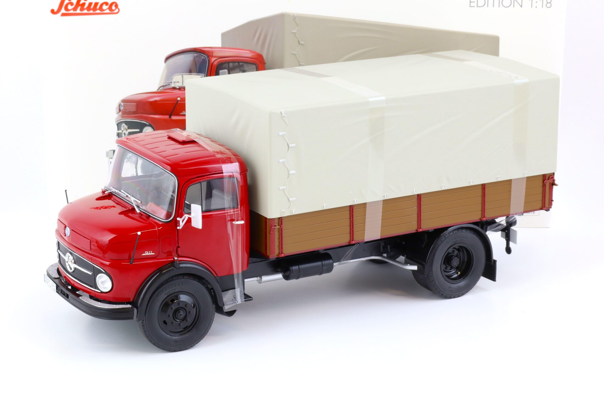 1:18 Schuco Mercedes L911 Pritsche + Plane LKW rubin red Die-Cast