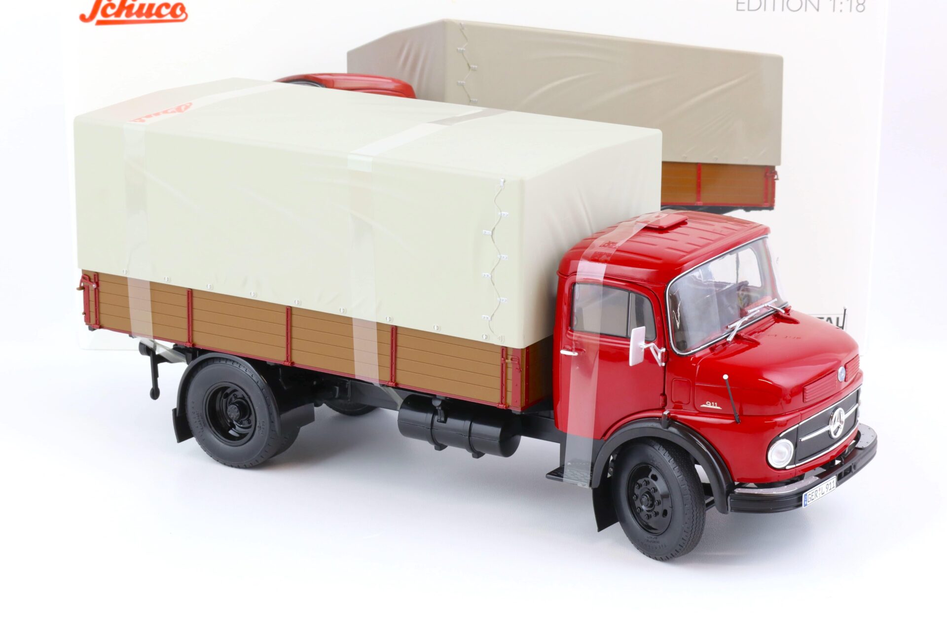 1:18 Schuco Mercedes L911 Pritsche + Plane LKW rubin red Die-Cast