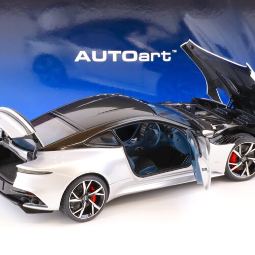 1:18 AUTOart Aston Martin DBS Superleggera Lightning silver metallic 70298