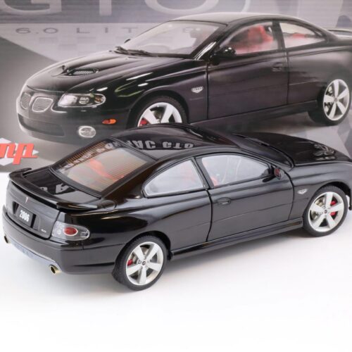1:18 GMP 2006 Pontiac GTO Coupe phantom black with red interior 18981