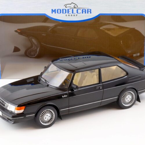 1:18 MCG Saab 900 Turbo 3-doors black 1981