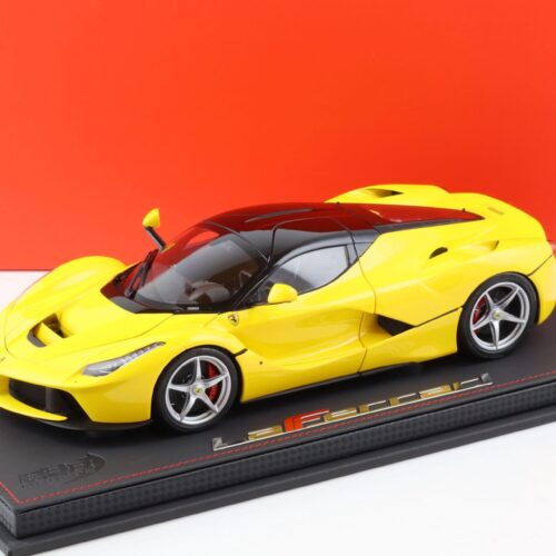 1:18 BBR Ferrari LaFerrari Modena yellow/ Gloss black roof - Limited 120 pcs.