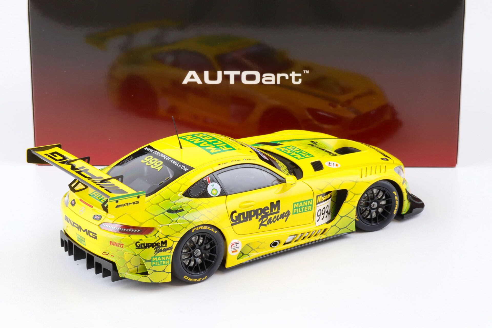 1:18 AUTOart Mercedes AMG GT3 Team Gruppe M Racing #999A Bathurst 12h 2019