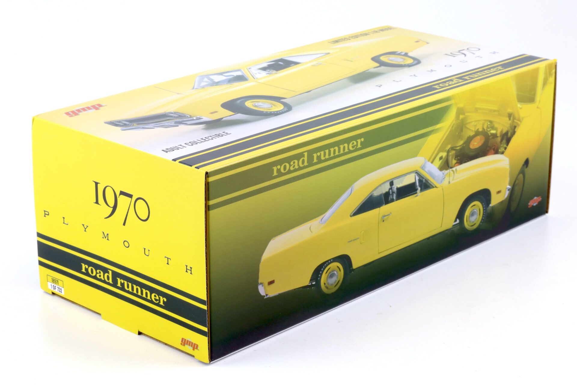 1:18 GMP 1970 Plymouth Road Runner Lemon Twist yellow with black interior
