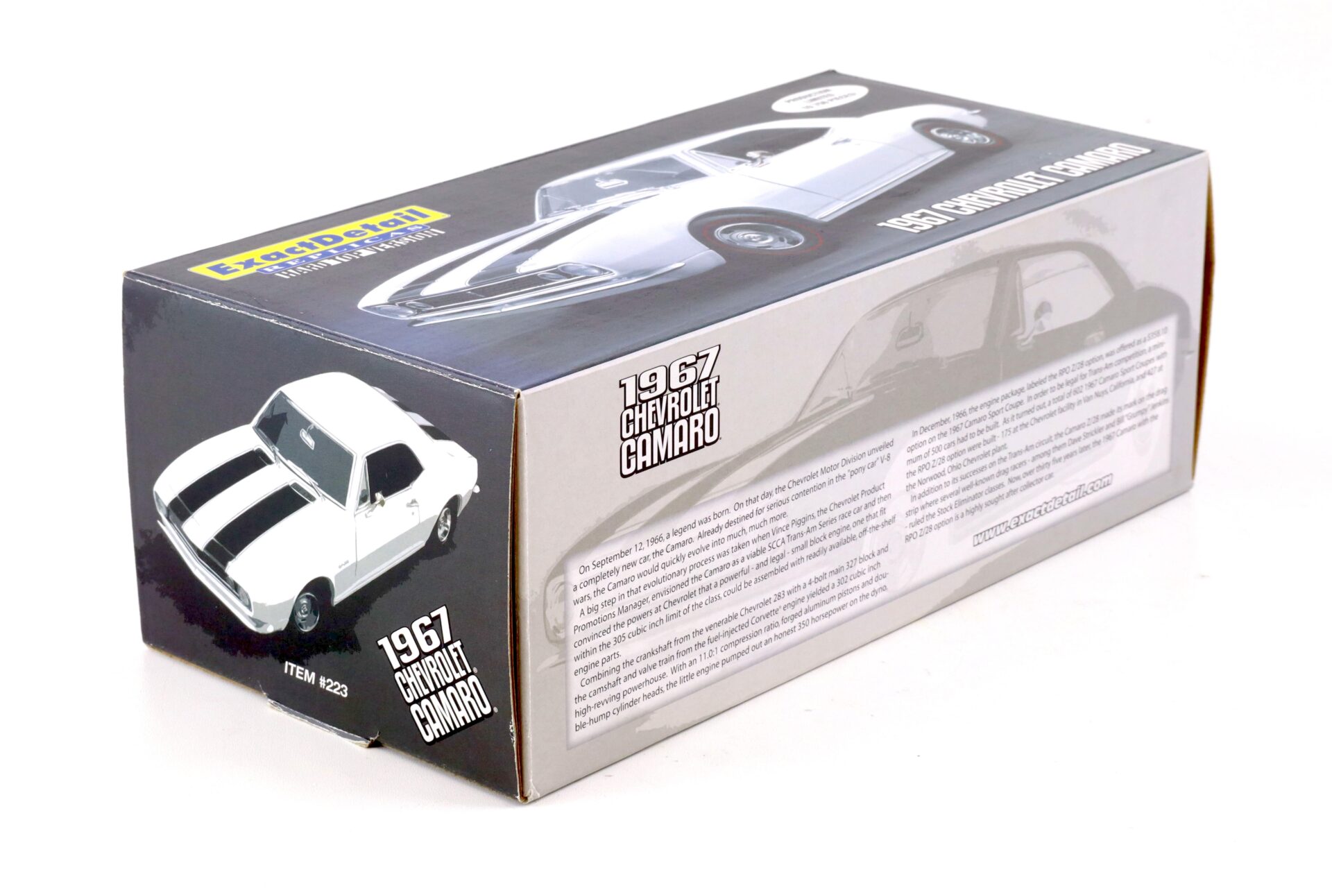 1:18 Exact Detail 1967 Chevrolet Camaro Coupe white/ black stripes WCC223