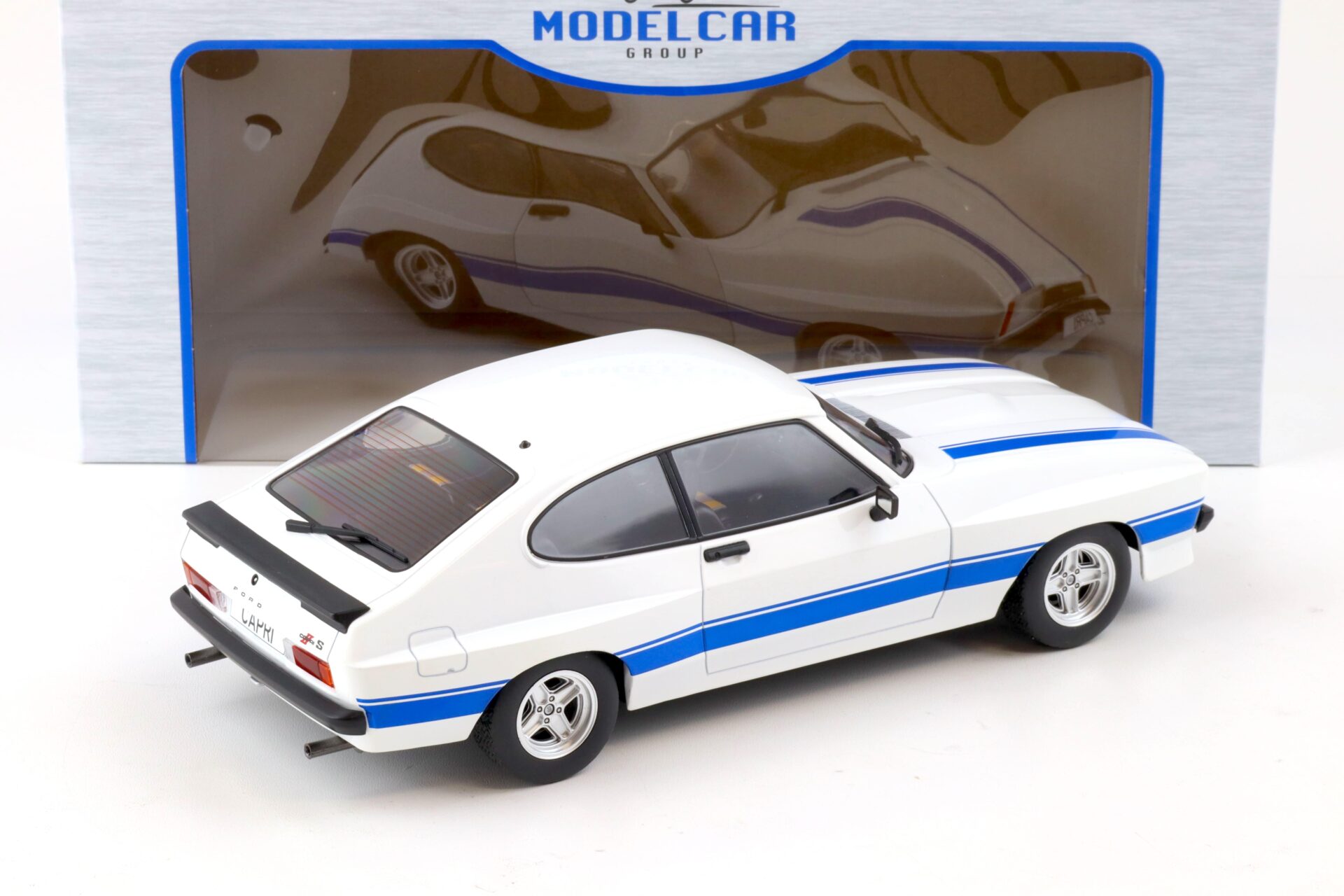 1:18 MCG Ford Capri MK II X-Pack white/ blue stripes LHD 1975