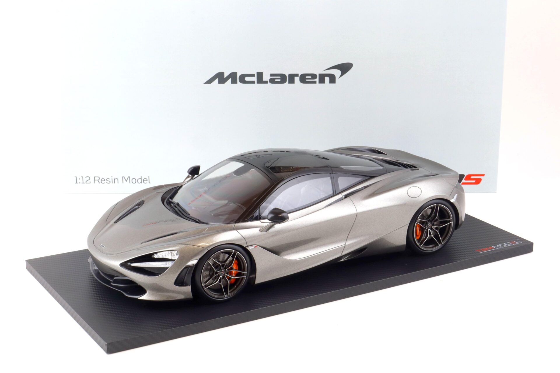 ID 88249 orig.jpg 1:12 TSM Model McLaren 720S Coupe Blade silver/ black TSM120003