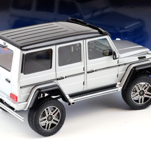 1:18 AUTOart Mercedes G500 4Ã4² G-Klasse silver metallic 76318