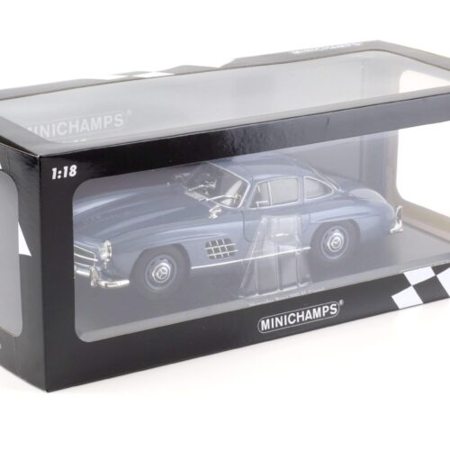 1:18 Minichamps Mercedes 300SL W198 Gullwing 1955 light blue metallic