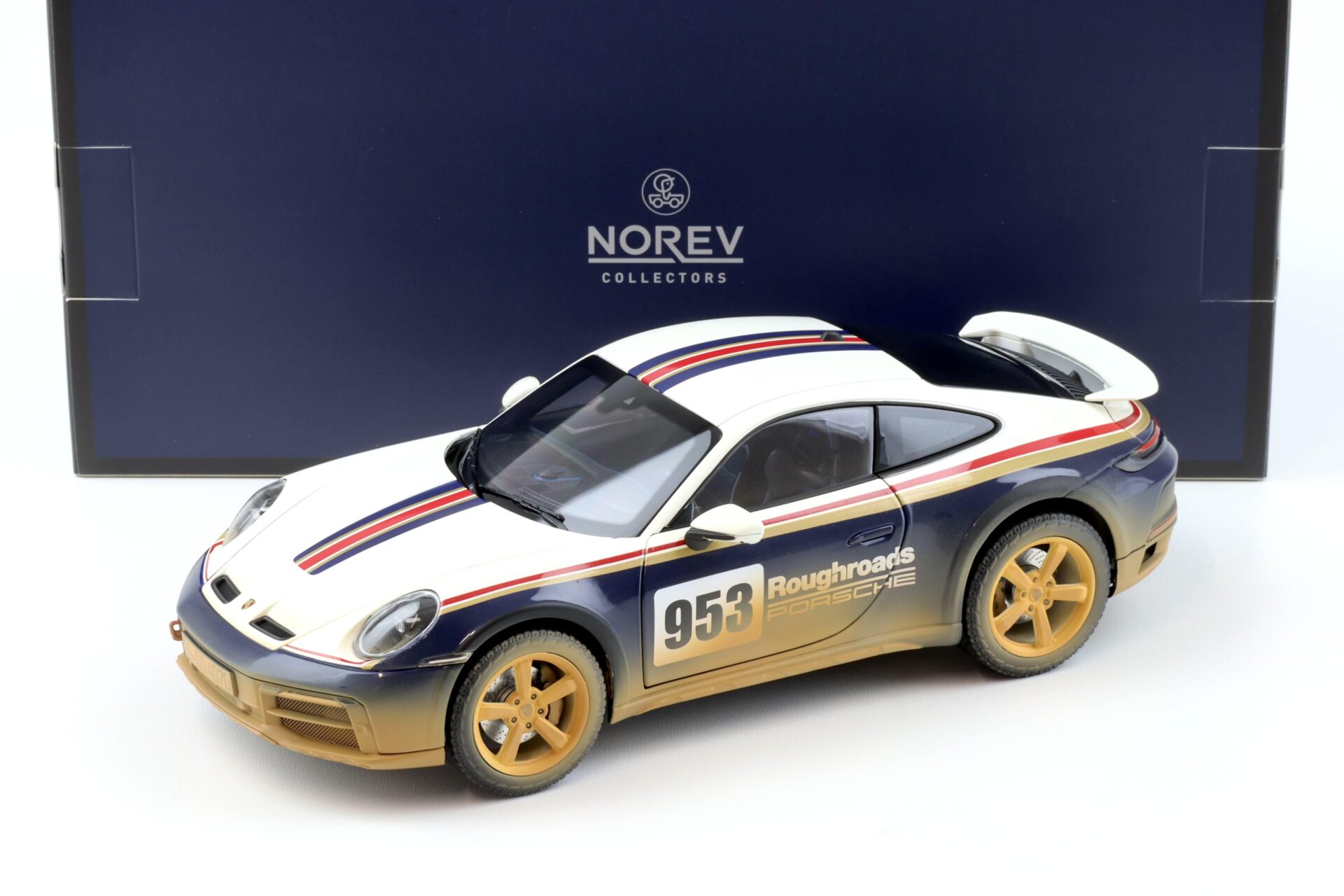 ID 92410 orig.jpg 1:18 Norev Porsche 911 (992) Dakar Coupe 2023 Roughroads Dirty - Limited 500 pcs.