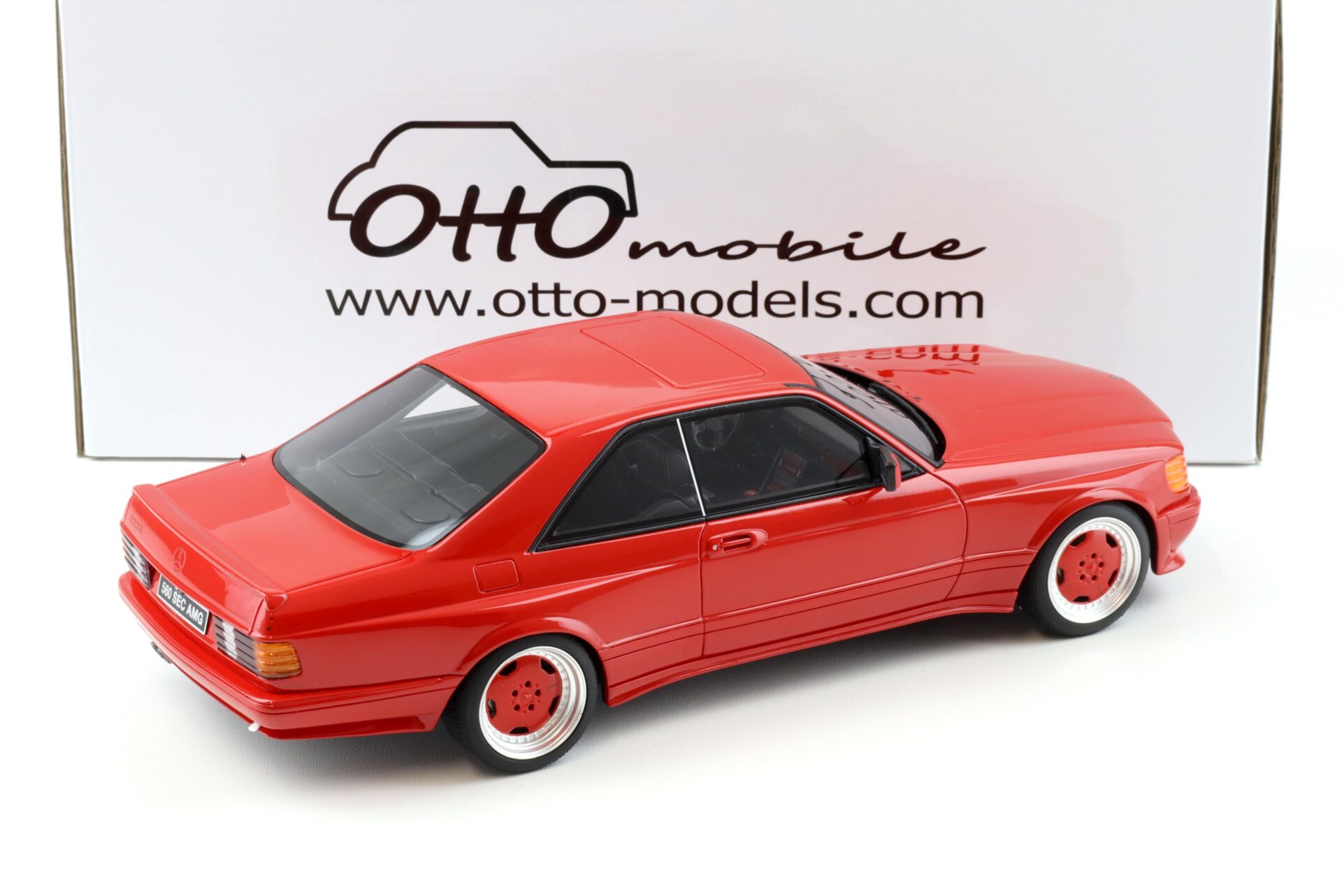 1:18 OTTO mobile OT995 Mercedes 560SEC AMG W126 Coupe Wide Body 1986 red