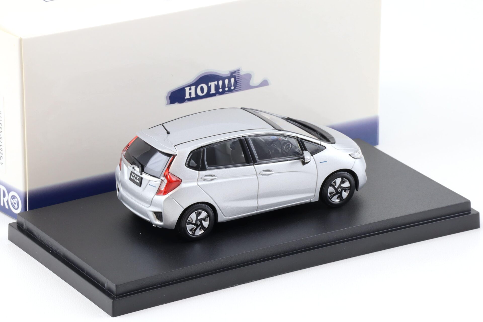 1:43 Ebbro Honda Fit Hybrid 2010 Albaster silver metallic