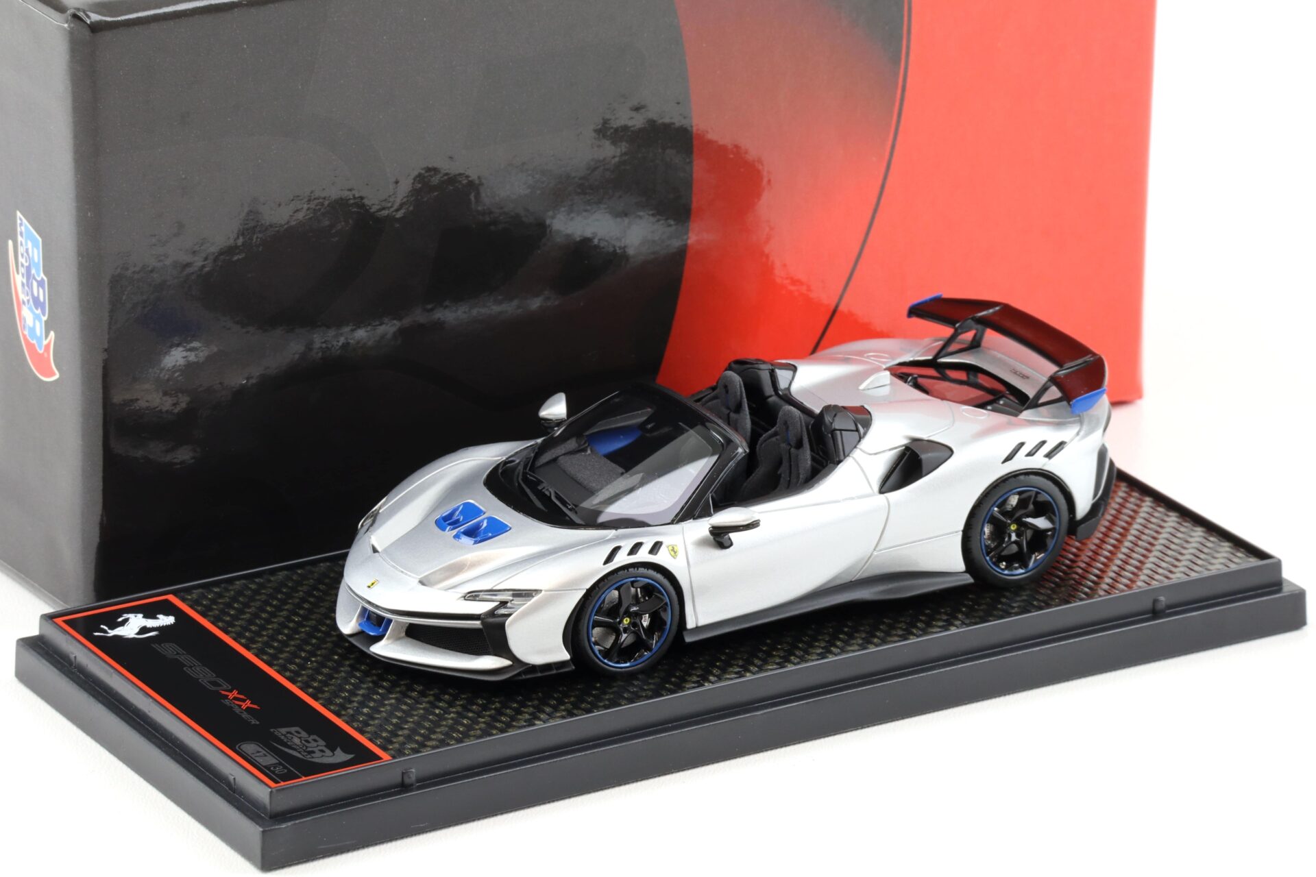 ID 95891 orig.jpg 1:43 BBR Ferrari SF90 XX Spider Argento Nurburgring - Limited 30 pcs.