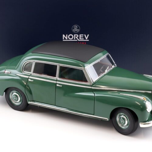 1:18 Norev Mercedes 300 Bj. 1955 green 183516