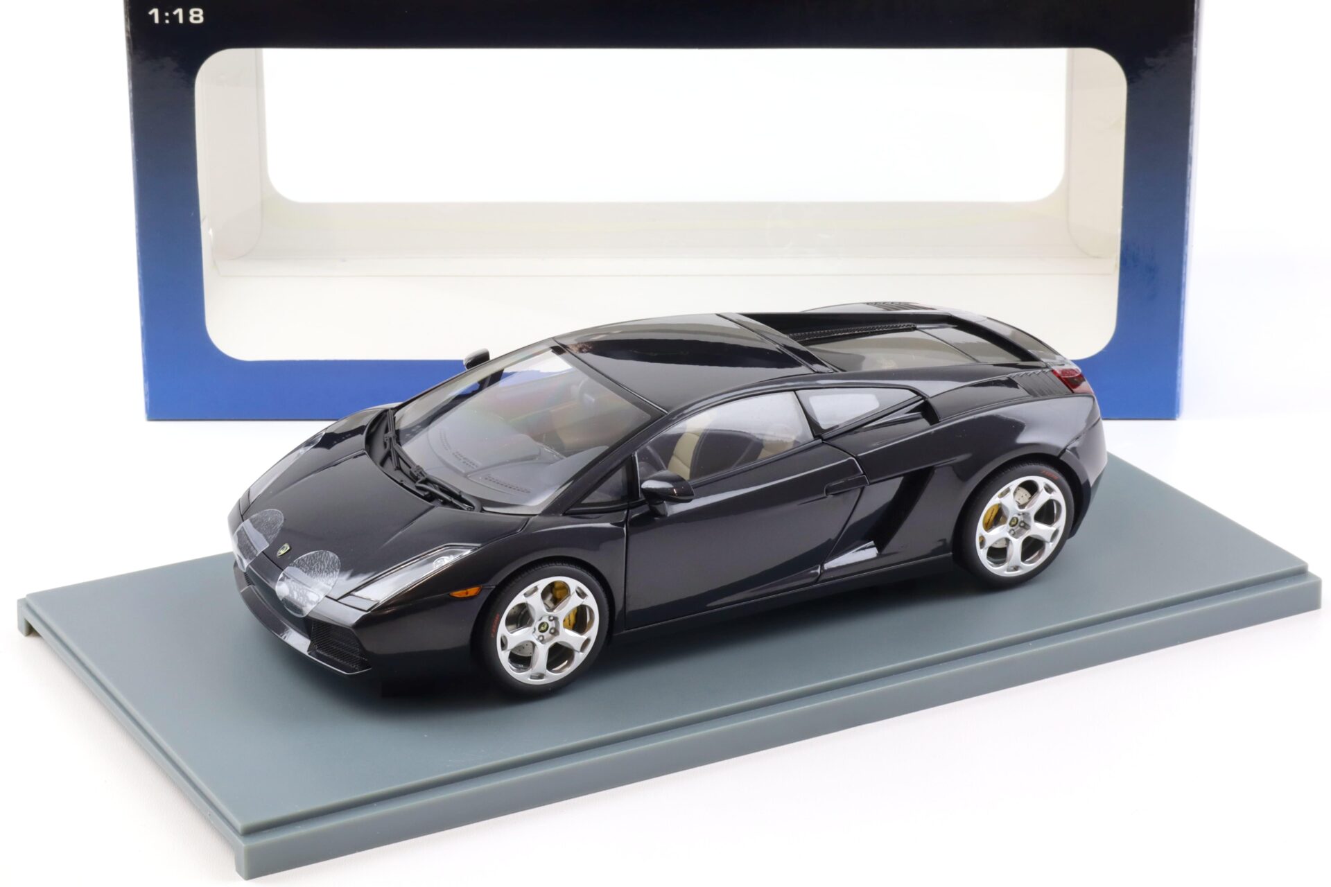 1:18 AUTOart Lamborghini Gallardo Coupe metallic black 74572