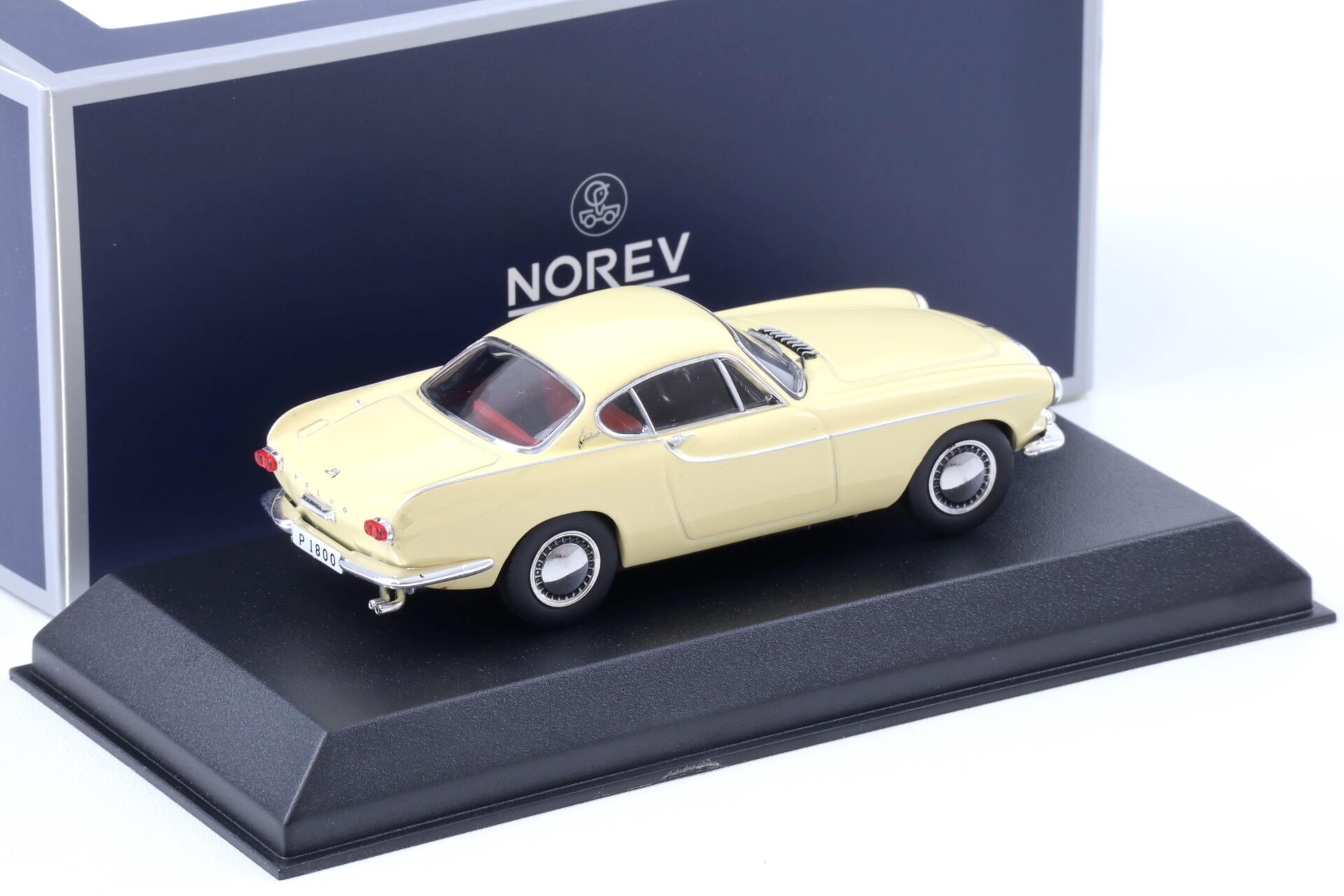 1:43 Norev Volvo P1800 Coupe 1963 beige 870007